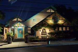 Solidarity Dinner at La Ferme Restaurant 
